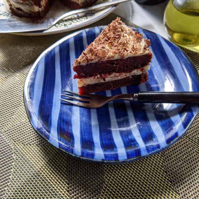 ビーツのケーキ（レッドベルベット）