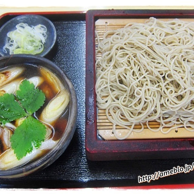 青森産本鴨と新蕎麦「炙り鴨せいろ」鹿骨手打ちそば処やぶそば