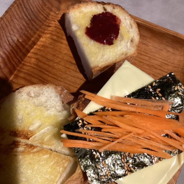 冬休みの料理-バタートーストにのせるものは？