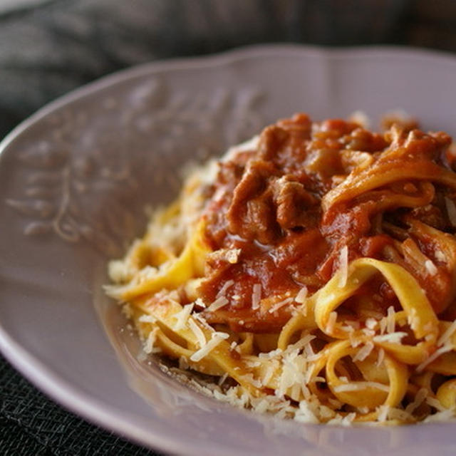 牛肉と舞茸のトマトパスタ