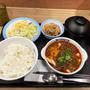 富士山豆腐の本格麻婆定食・ミニ牛皿を食べる 〜松屋〜