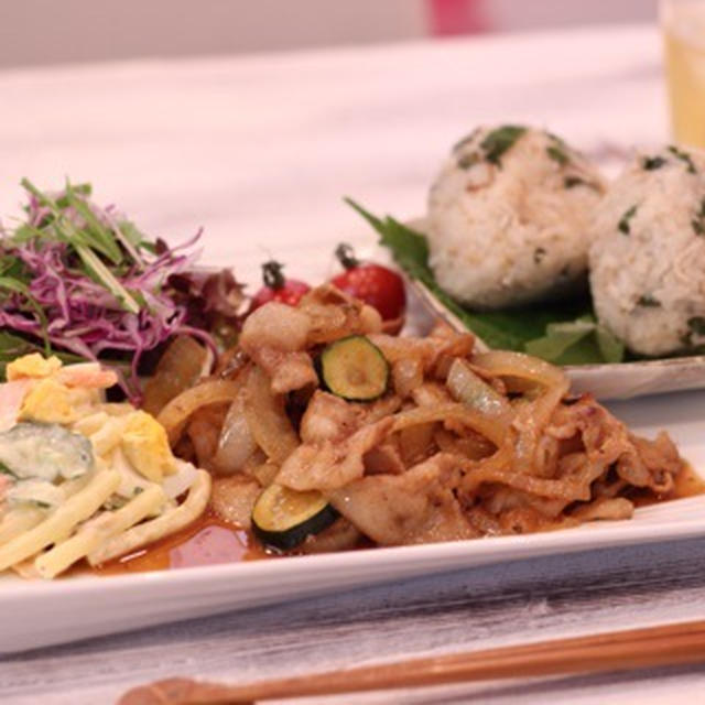 昼カフェ☆豚肉のしょうが焼きランチ・僕の癒し系