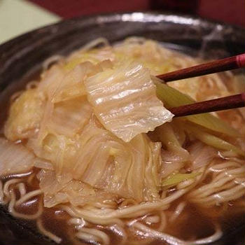 ★白菜ラーメンと元祖食べるラー油・#本日のおうちごはん