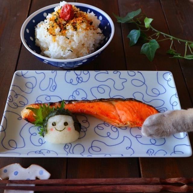 鮭の塩焼きに＊大根おろしアート パッツン頭の女の子