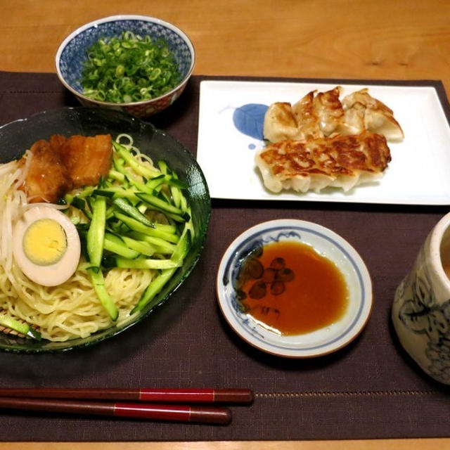 つけ麺と　またまた餃子～