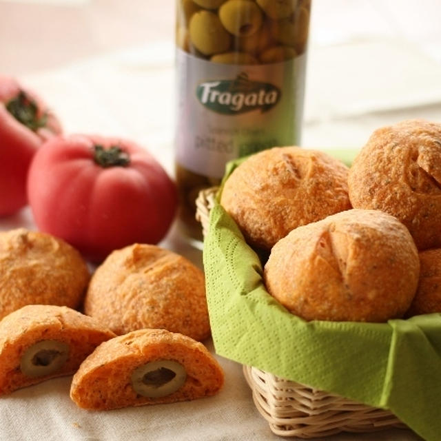 富沢パン　8月はイタリアンなパンですよ！