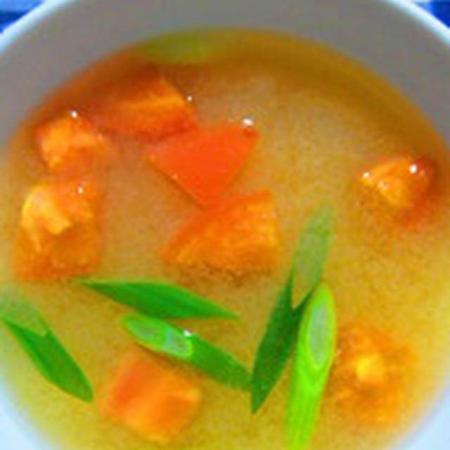 「トマトの味噌汁」