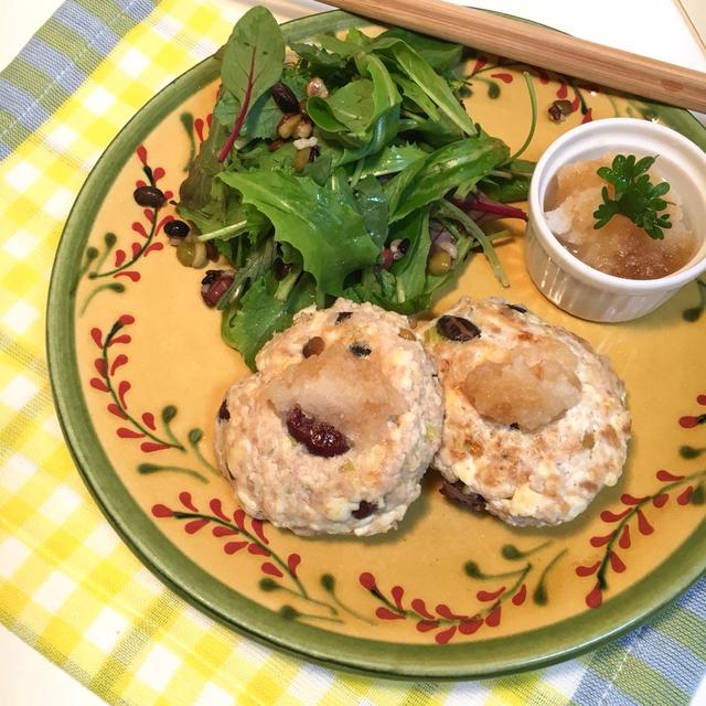 おろしポン酢で頂く♪お豆と豆腐のふんわりあっさりバーグ