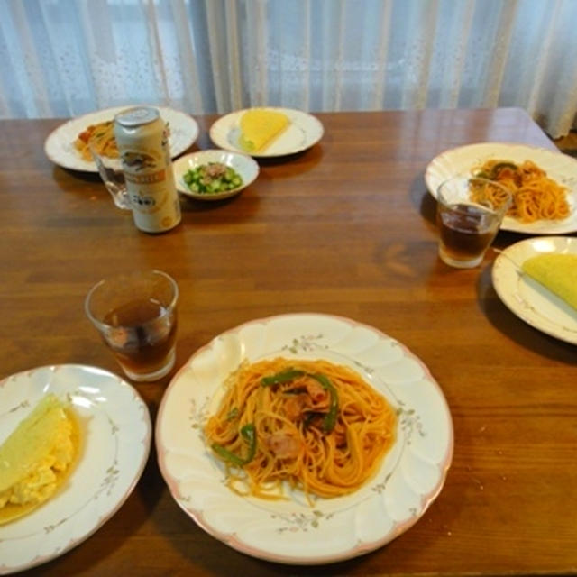 ８月２９日の夕飯　***　ナポリタン　***