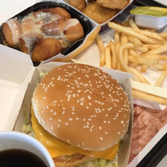 学生の付合いはがっつりマクドナルド