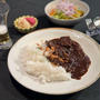 肉比率49% 料亭の牛すじ黒カレー
