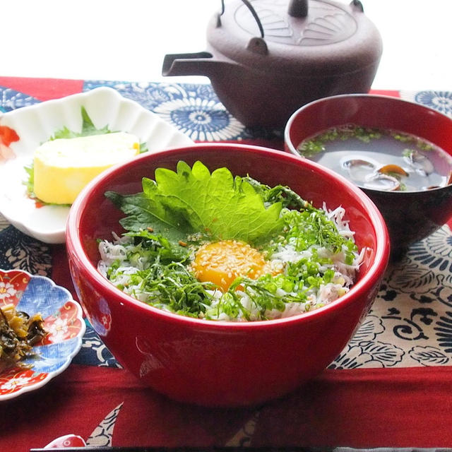 釜揚げしらす丼