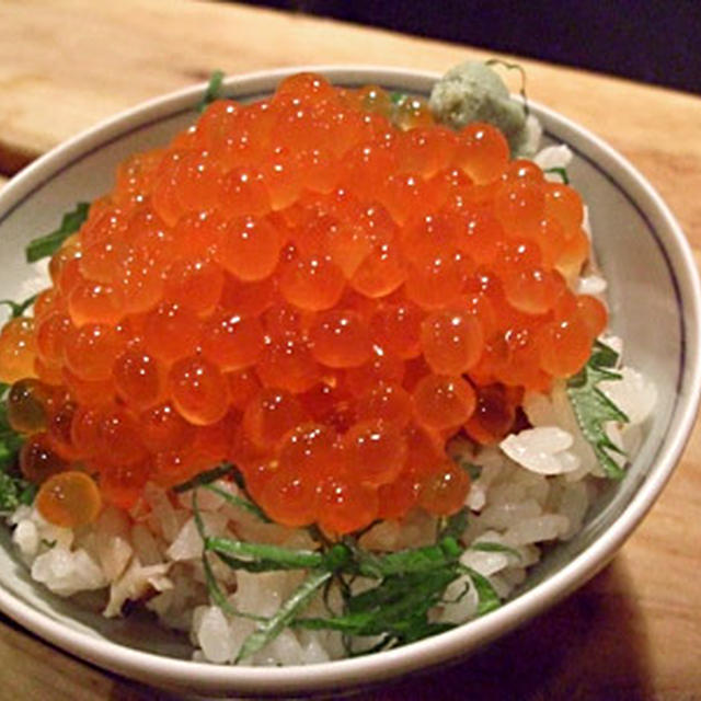 イクラご飯最高。