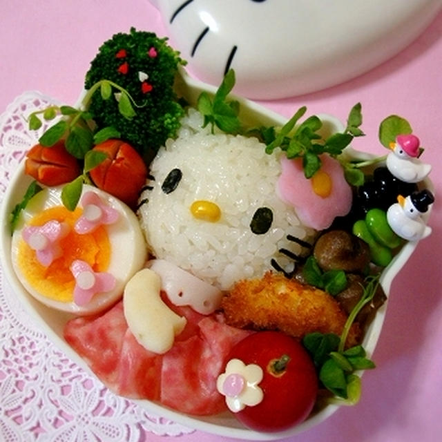 キティちゃん in pink 弁当 