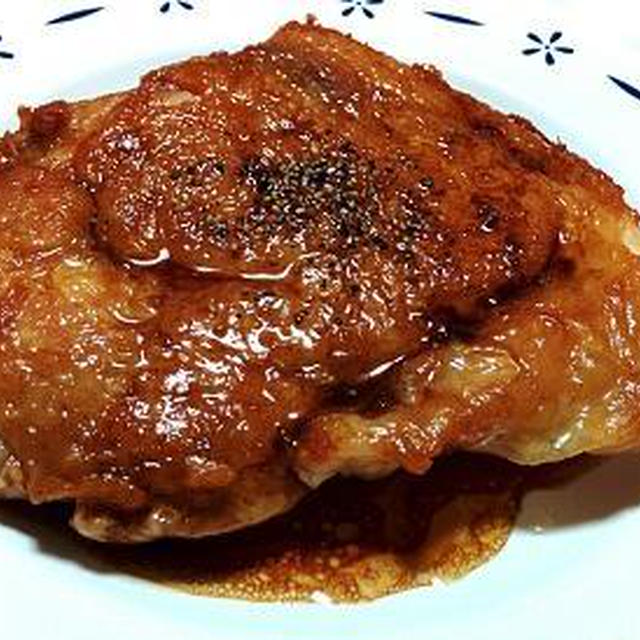 鶏肉をパリッと焼いたやつ～♪チキンステーキっていうのかなぁ？！