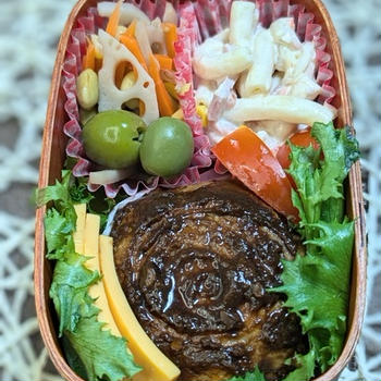 びっくりさせたい？ハンバーグ丸ごと～夫のお弁当173