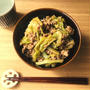 春キャベツと豚挽き肉で、麻婆キャベツ丼