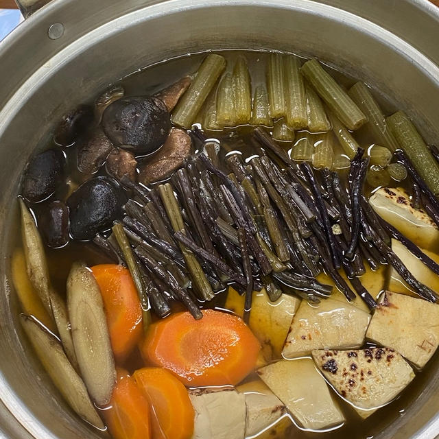 ババんち用の煮しめです。