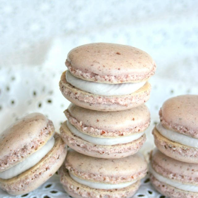 Blackberry Macaronsブラックベリーマカロン