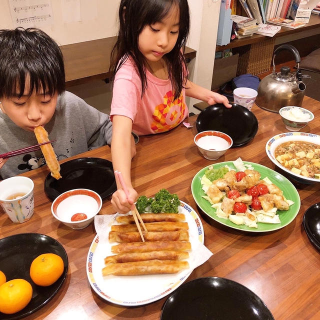 今夜は海老のプリプリロング春巻きです！！