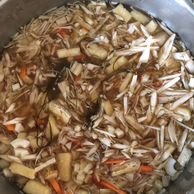 炊き込みご飯の中身♪