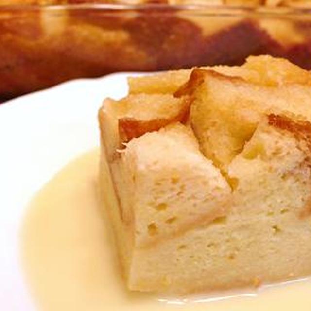 ホワイトチョコレートブレッドプディング　White Chocolate Bread Pudding　