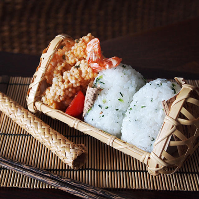 海老のあられ衣・・相棒殿と私のお弁当♪