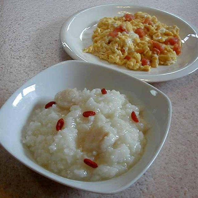 中華粥とたまごとトマトの中華炒め