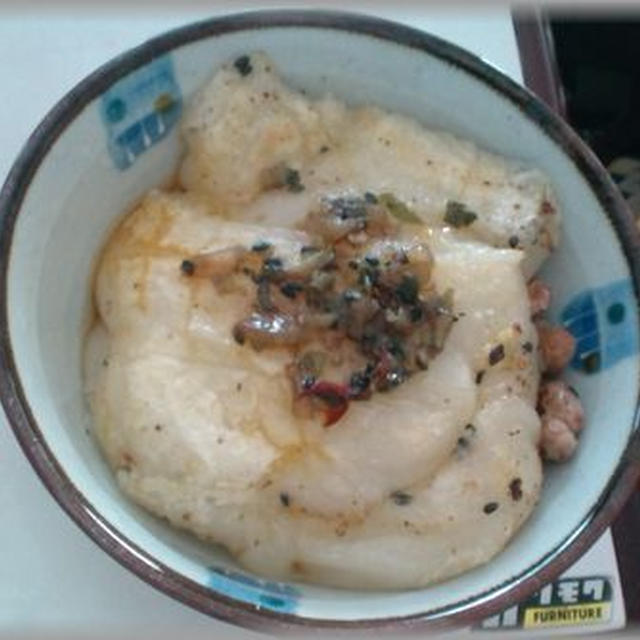 今日のひと品～「お餅のラー油焼き納豆添え」