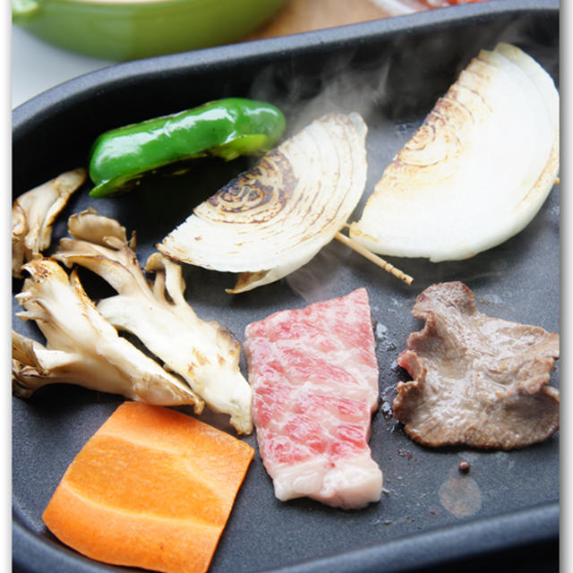 連休さいごのランチ　ひとりベランダ焼肉！