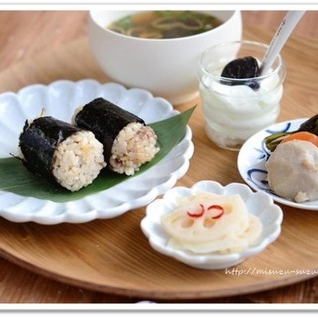 和食プレートで朝ごはん