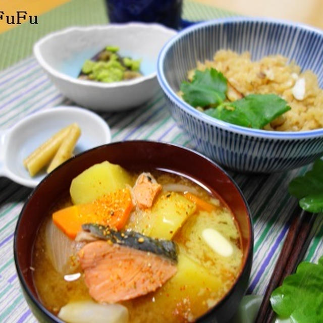 学校が始まった、息子大好物の朝食