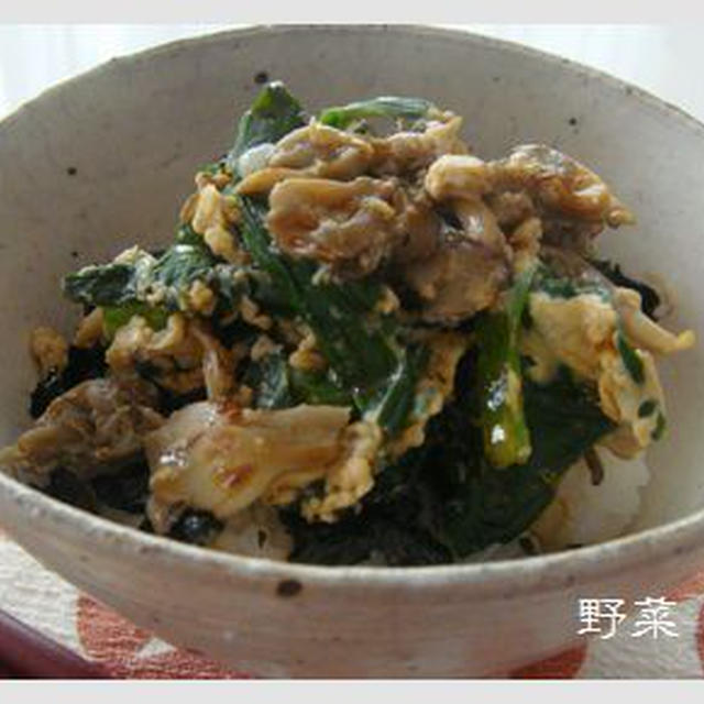 にら玉きのこのラー油丼。