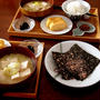 美味しい海苔とお茶の佃煮と・・休日朝ごはん♪