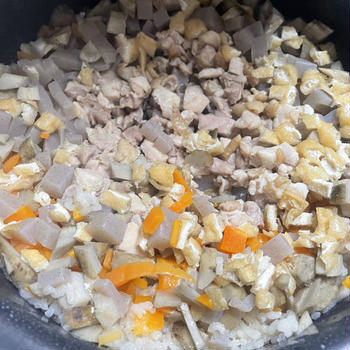 初めての炊き込みご飯。失敗