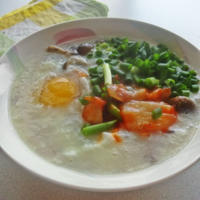 もち麦雑炊でチゲ鍋風豆乳雑炊