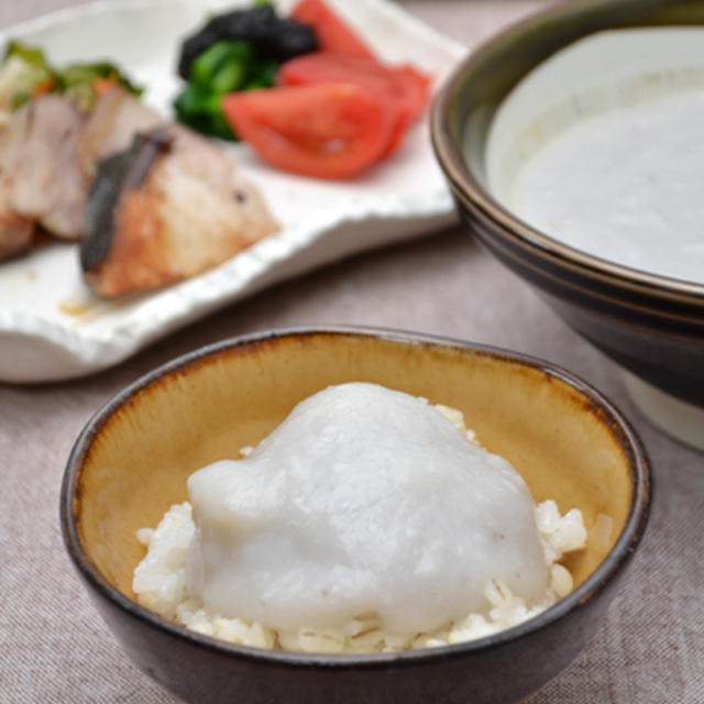 里芋とろろ。～白だし～、ちょこちょこ和食ディッシュの晩ご飯。