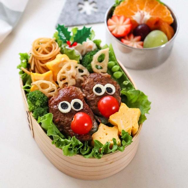 可愛いお弁当を旦那に持たせる嫌がらせ弁当「ピーマンの肉詰めでトナカイ弁当編」