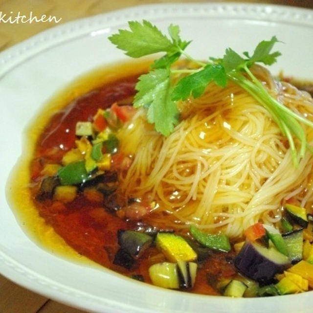 ジュレソースで涼しげ♪　和風！夏野菜たっぷりの冷製パスタ