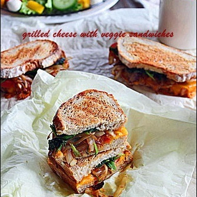 Pain de campagne(カンパ)でランチ**grilled cheese with veggie sandwiches