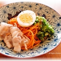 【早ゆでスパゲティでビビンパスタ】