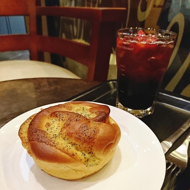 ＊ストロベリーティー＆ティーアマンド@TULLY'S＊