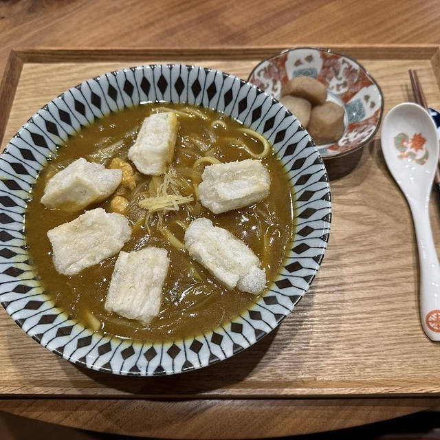 【献立】カレーうどん、里芋の煮物