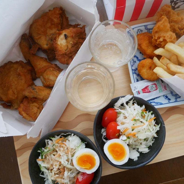 今日はフライドチキンの日