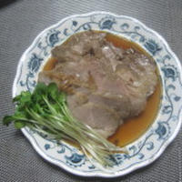 追いがつおつゆで、煮豚が美味しい！！