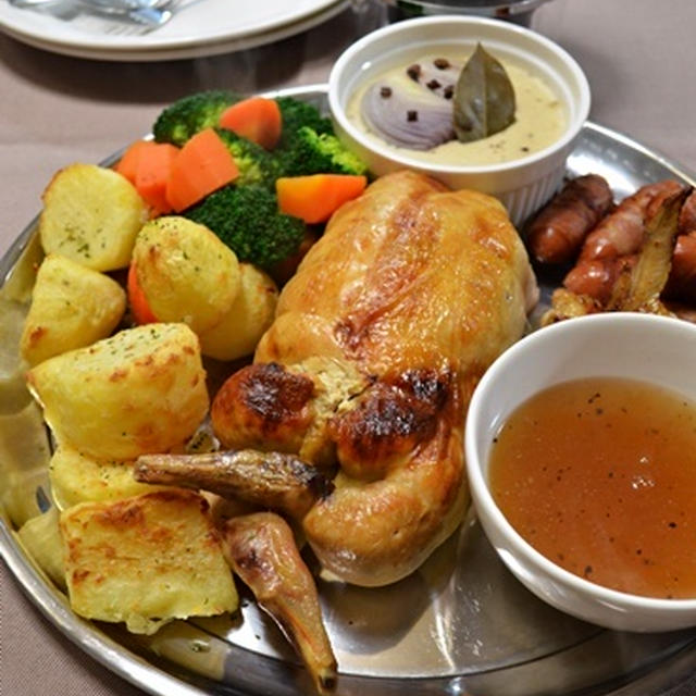 クリスマスディナー２０２０ 肉詰め骨抜き丸鶏のローストチキン By アサヒさん レシピブログ 料理ブログのレシピ満載