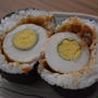 ひとりランチにまるごと玉子のおにぎらず♪