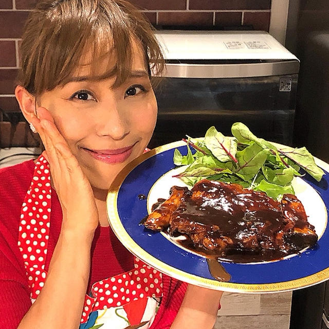 バレンタインにチョコレートでチキンソテーを作りましょう！