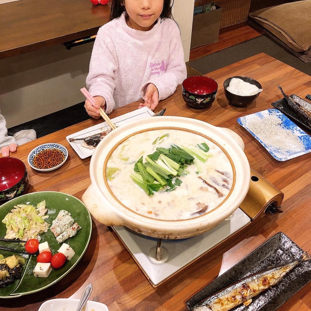 生姜たっぷり豆乳鍋です！！
