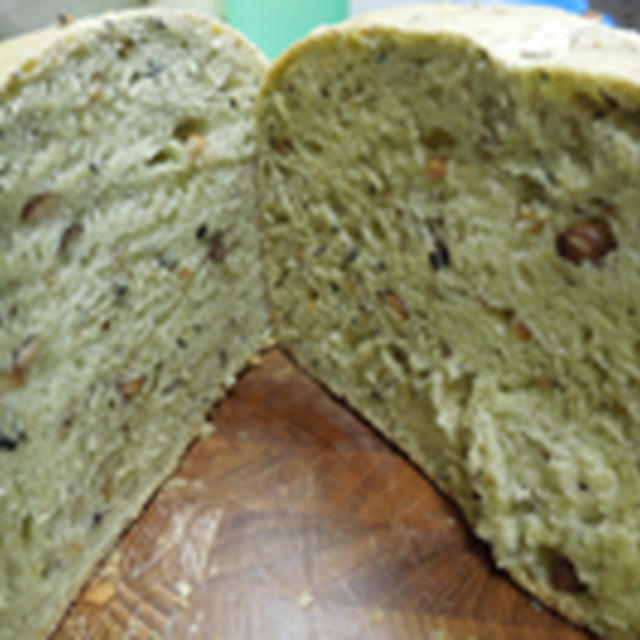 抹茶黒豆パン